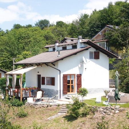 La Casetta Di Kamma & Niels A Montenotte Montenotte Inferiore エクステリア 写真